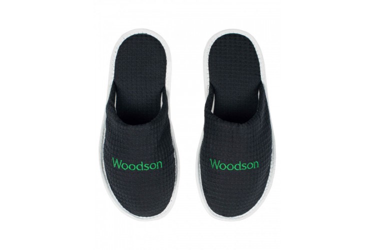 Тапочки Woodson, ваф. с закр. мысом (36-43),черный Тапочки Woodson, ваф. с закр. мысом (36-43),черный